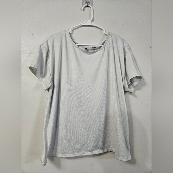 Under Armour Light Gray Open Back Shirt! - Picture 1 of 7